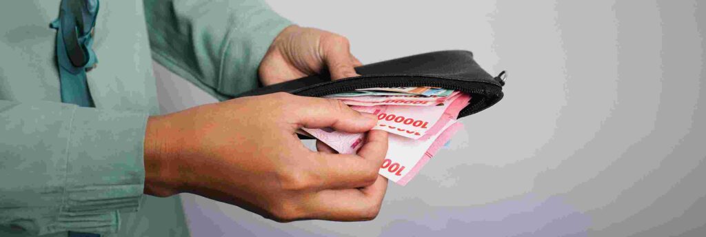 Cara Tepat Menyimpan Uang Belanja Harian - Metode Sangat Efisien Menaruh Duit Berbelanja Setiap hari: Bimbingan