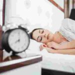 Manfaat Tidur Cukup Bagi Kesehatan Tubuh - Berartinya Tidur Lumayan untuk Kesehatan Raga serta Mental. Tidur merupakan