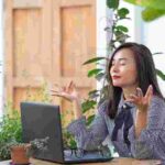 Strategi Menjaga Kesehatan Saat Sibuk Bekerja - Melindungi Kesehatan Badan serta Psikologis di Tengah Agenda Kegiatan Padat.