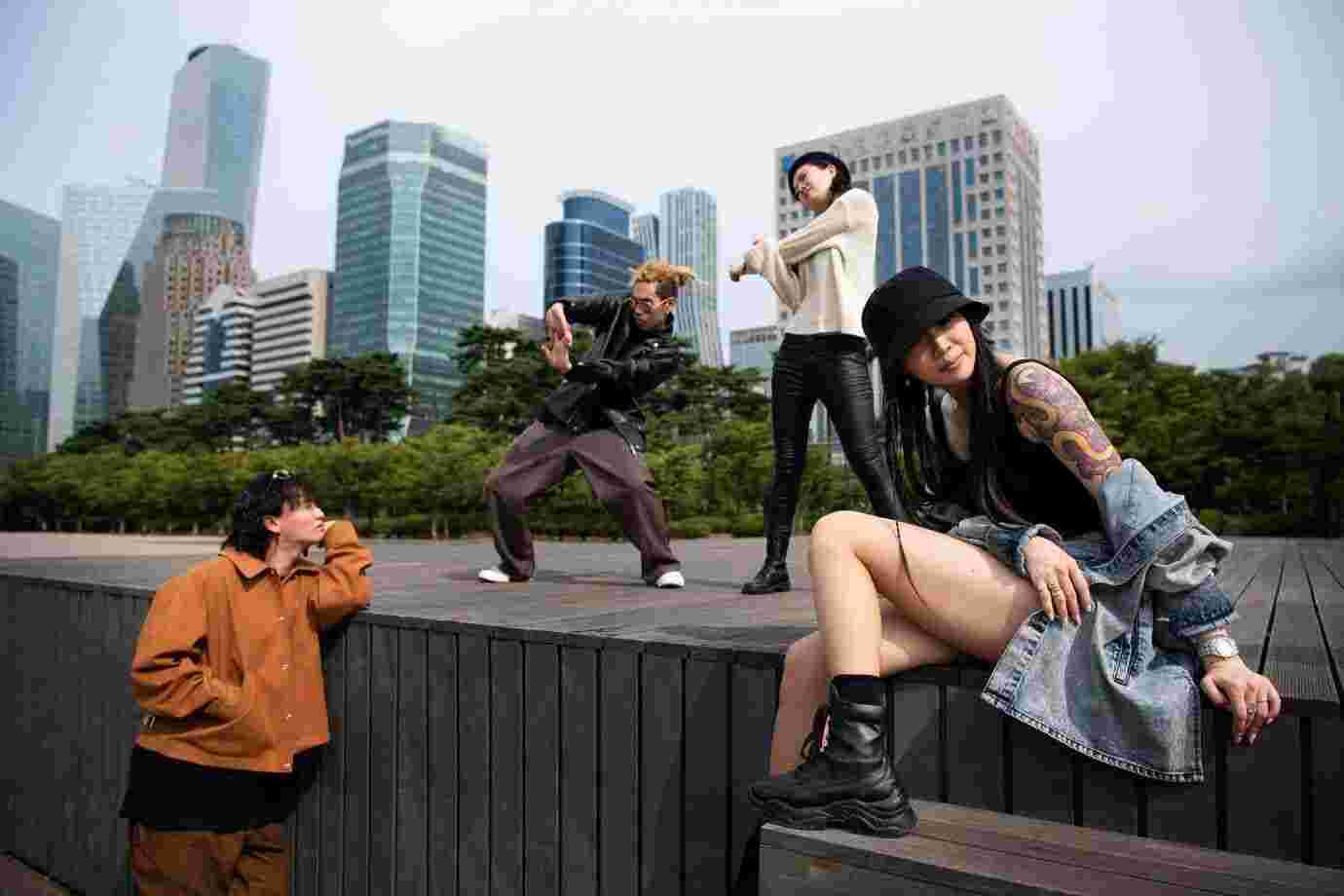 Tren Gaya Hidup Selebriti Dunia Saat Ini - Gaya Style Hidup Selebriti Bumi: Menelusuri Style, Ekspedisi, serta Kegemaran Era Kini.