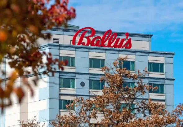 Bally's mengubah fasilitas kredit bergulir, mengamankan persetujuan untuk penjualan-sewa-balik kasino