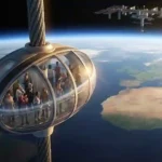 Kabin penumpang Lift Luar Angkasa